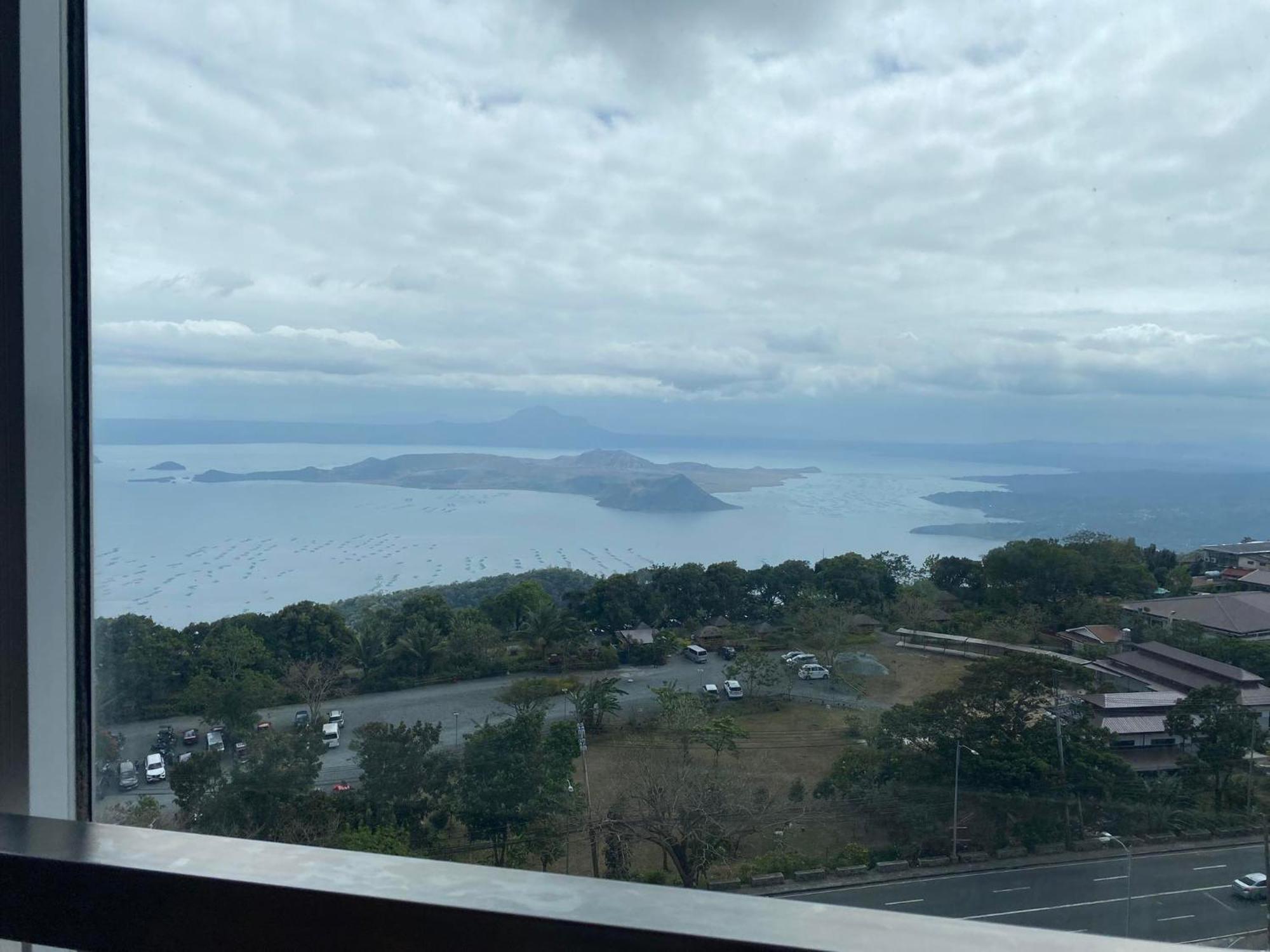 Smdc Tagaytay Taal Lake Condo Cook Netflix No Balcony No Free Parking Tagaytay City Dış mekan fotoğraf
